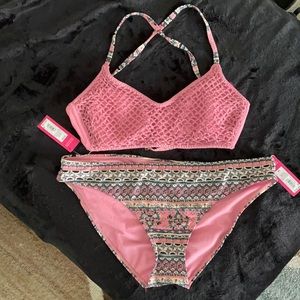 Bikini Pink crochet Top and Multi Print Bottoms 2 piece swimsuit Size D/DD XL